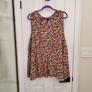 Torrid Size 4 Floral Top